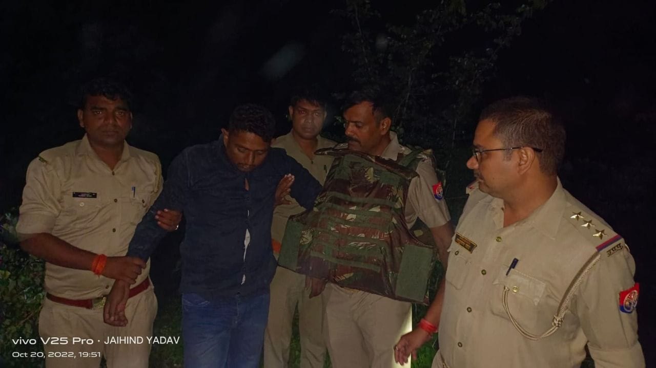 police arrest three taskar