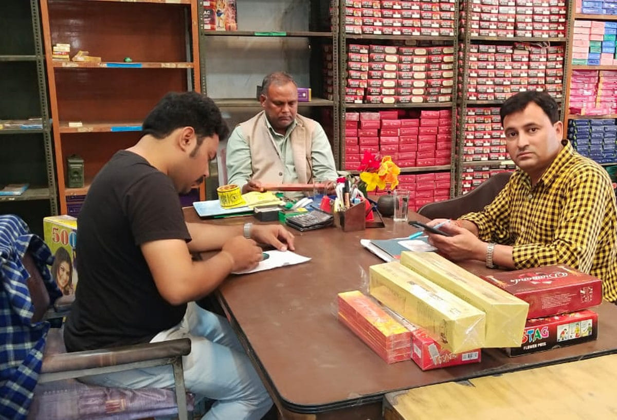 Legal Metrology Department raided, caught wrong