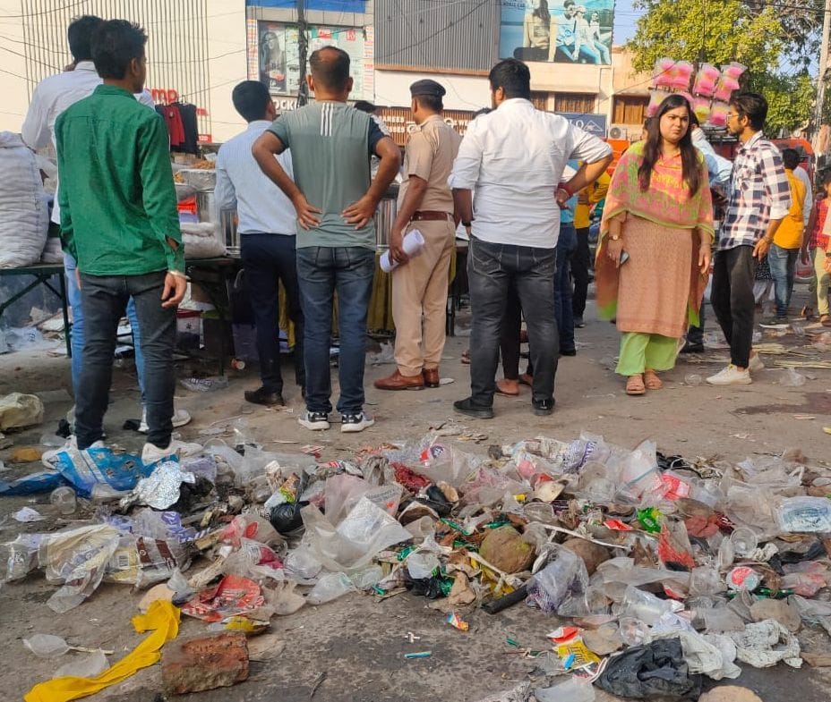 360 tons of garbage collected in two days, the strike of sanitation workers increased for 3 more days, Diwali will be celebrated among the garbage