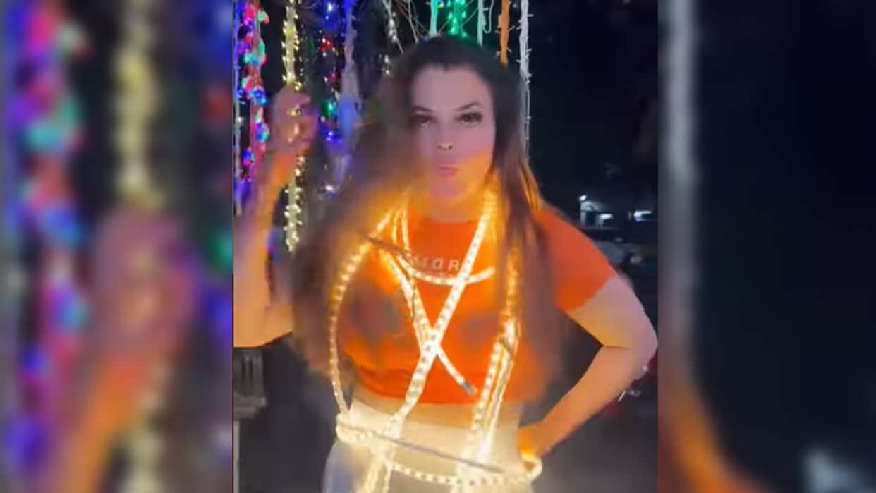 Rakhi Sawant carried Diwali Lights video went viral on social media