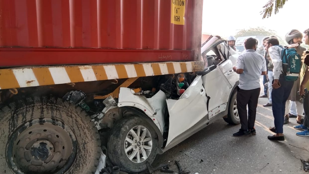 Greater Noida: Creta rammed into a truck parked in Surajpur area rider died