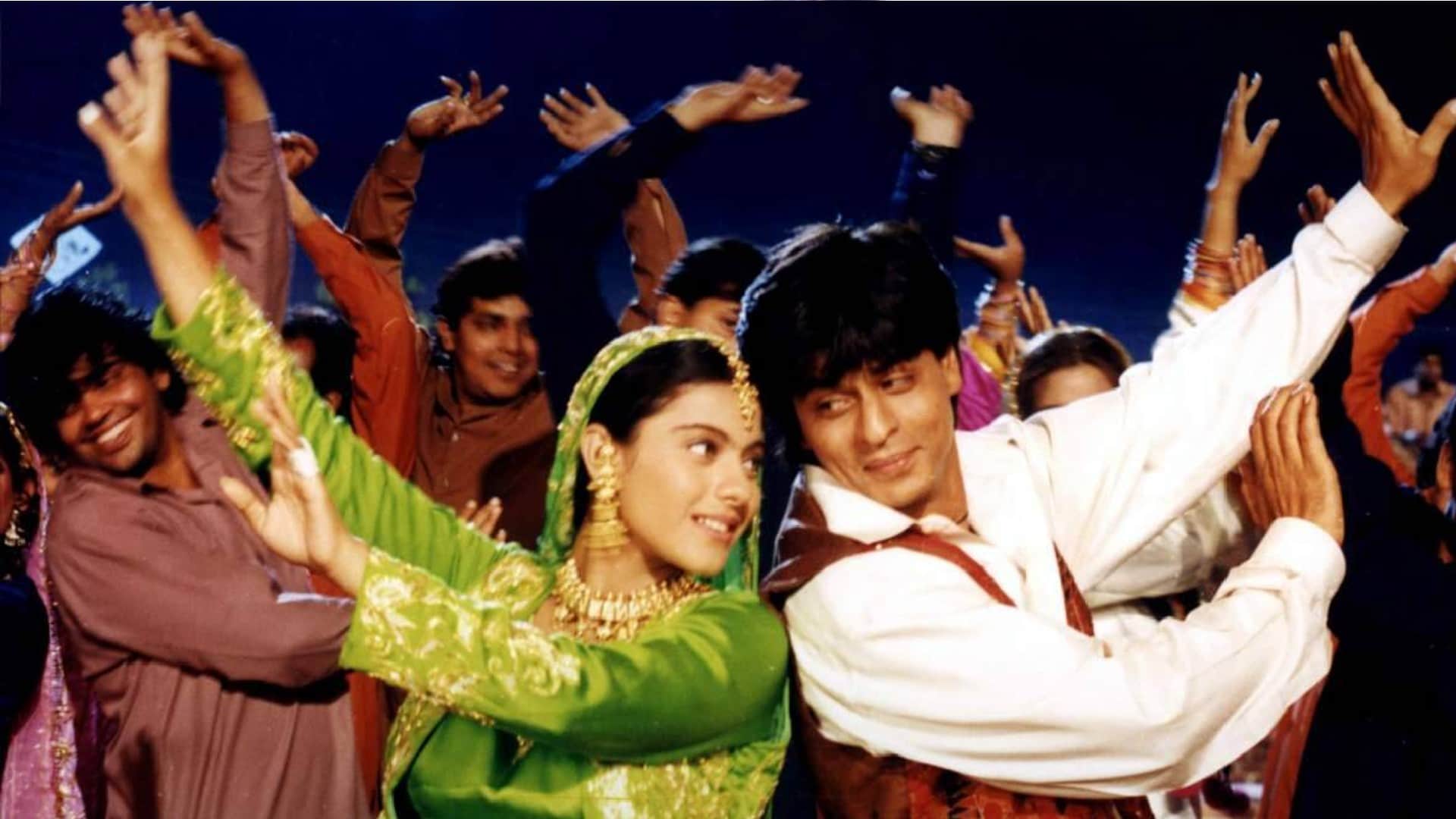 dilwale dulhania le jayenge this is how shahrukh khan lifted kajol on his shoulder and shot the poster scene