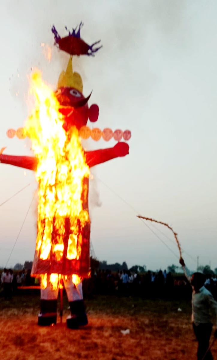 Ram shot an arrow, burnt Ravana's effigy