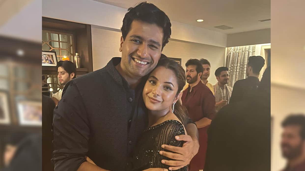 ramesh taurani diwali party shehnaaz gill shares photos with vicky kaushal says 2 punjabi ek frame me