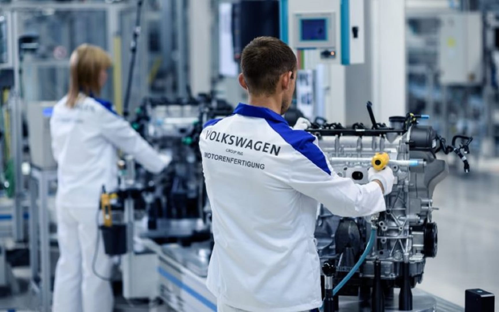 Volkswagen may sell Russian business looking for buyers Claims Report News in Hindi