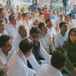 त्यागी समाज का धरना।