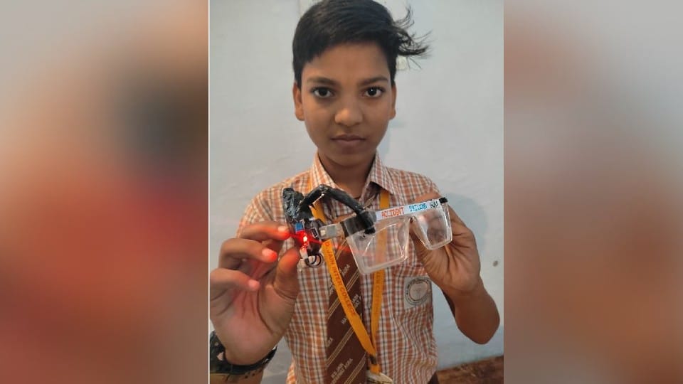 Student made sun glasses if you slumber while driving then the alarm will sound
