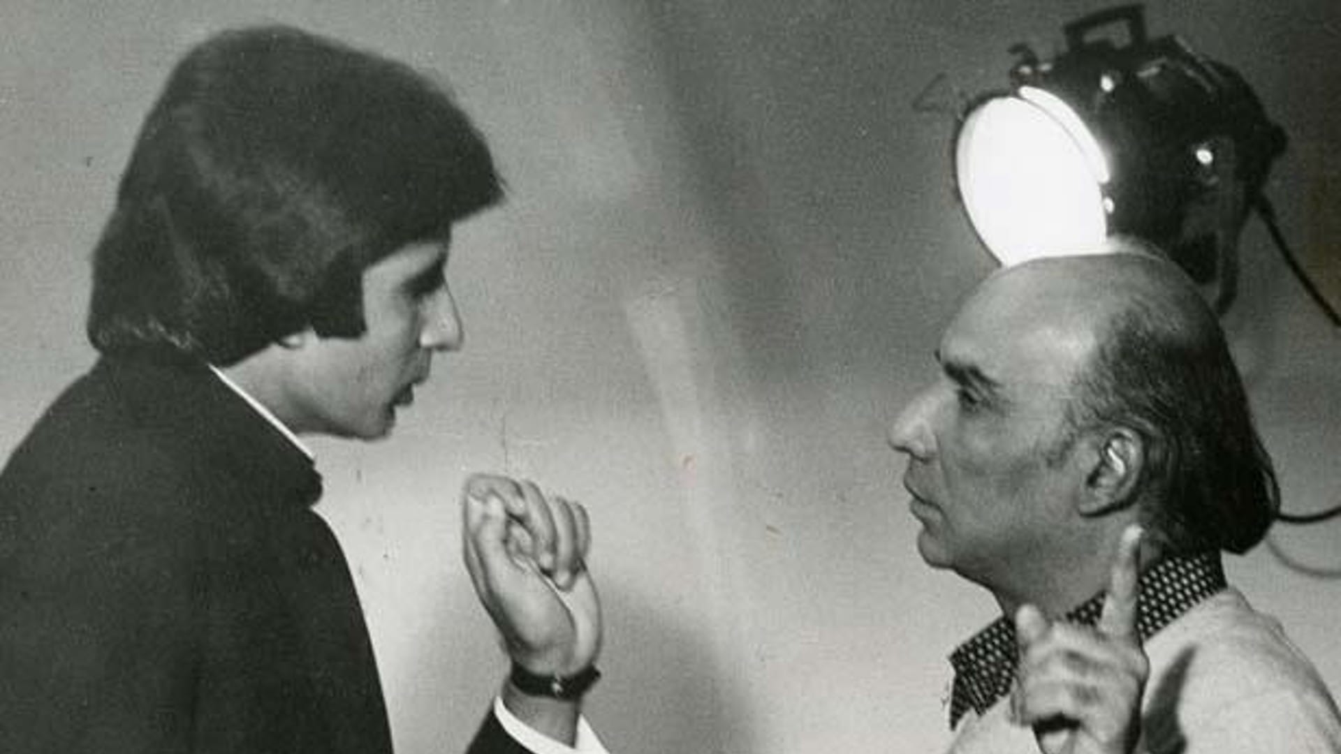 Yash Chopra Death Anniversary know untold Facts about Bollywood Famous Director