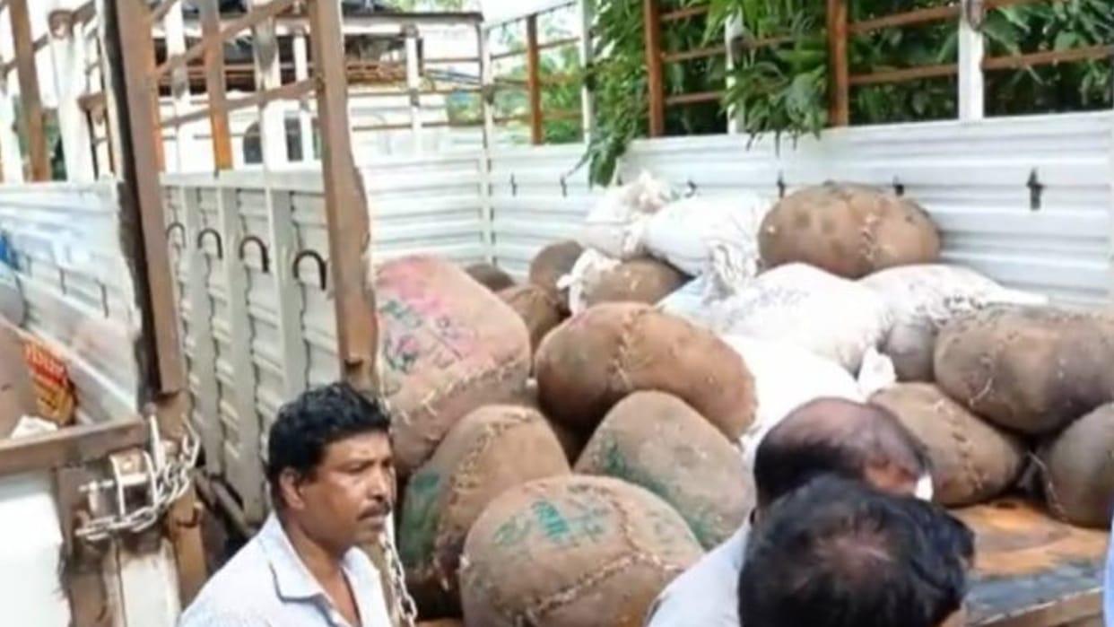Bhopal News: 120KG mawa and 120KG paneer coming from Rajgarh seized and kept in cold stores, samples sent for
