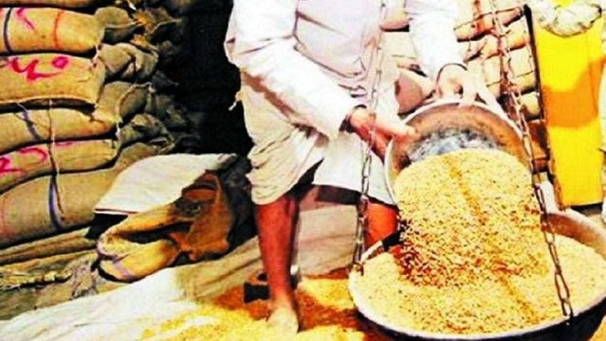 call on toll free number 18002333663 or 197 for PDS ration problem in chhattisgarh