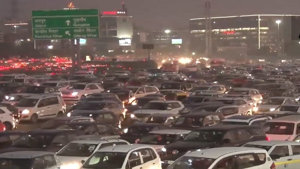 People will have to face trouble on Delhi Gurugram Expressway for three months