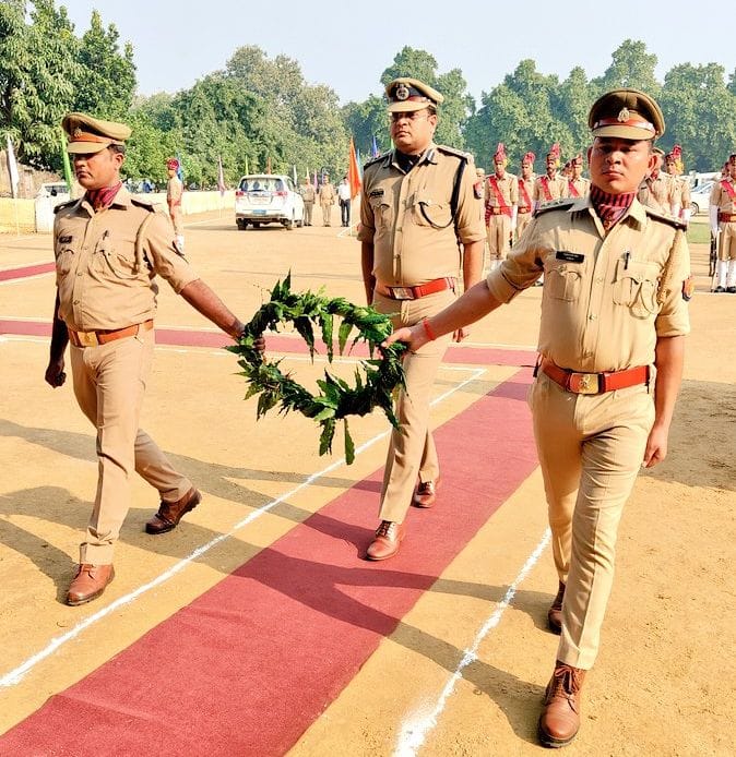 police,SP,DIG,smrit divas
