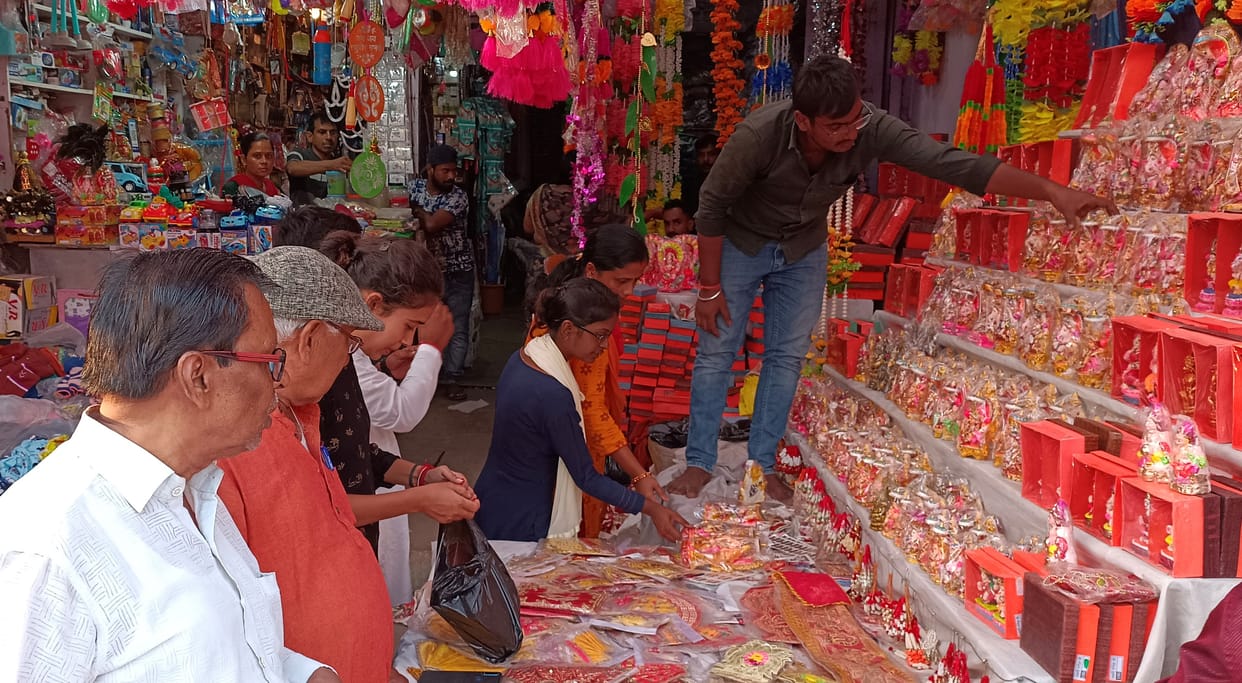 Deepawali: Five-day festival begins, Dhanteras today