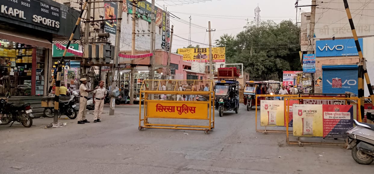 One way market, entry from Sadar Bazar and exit from Parshuram Chowk, four-wheelers will be closed in Rori Bazar