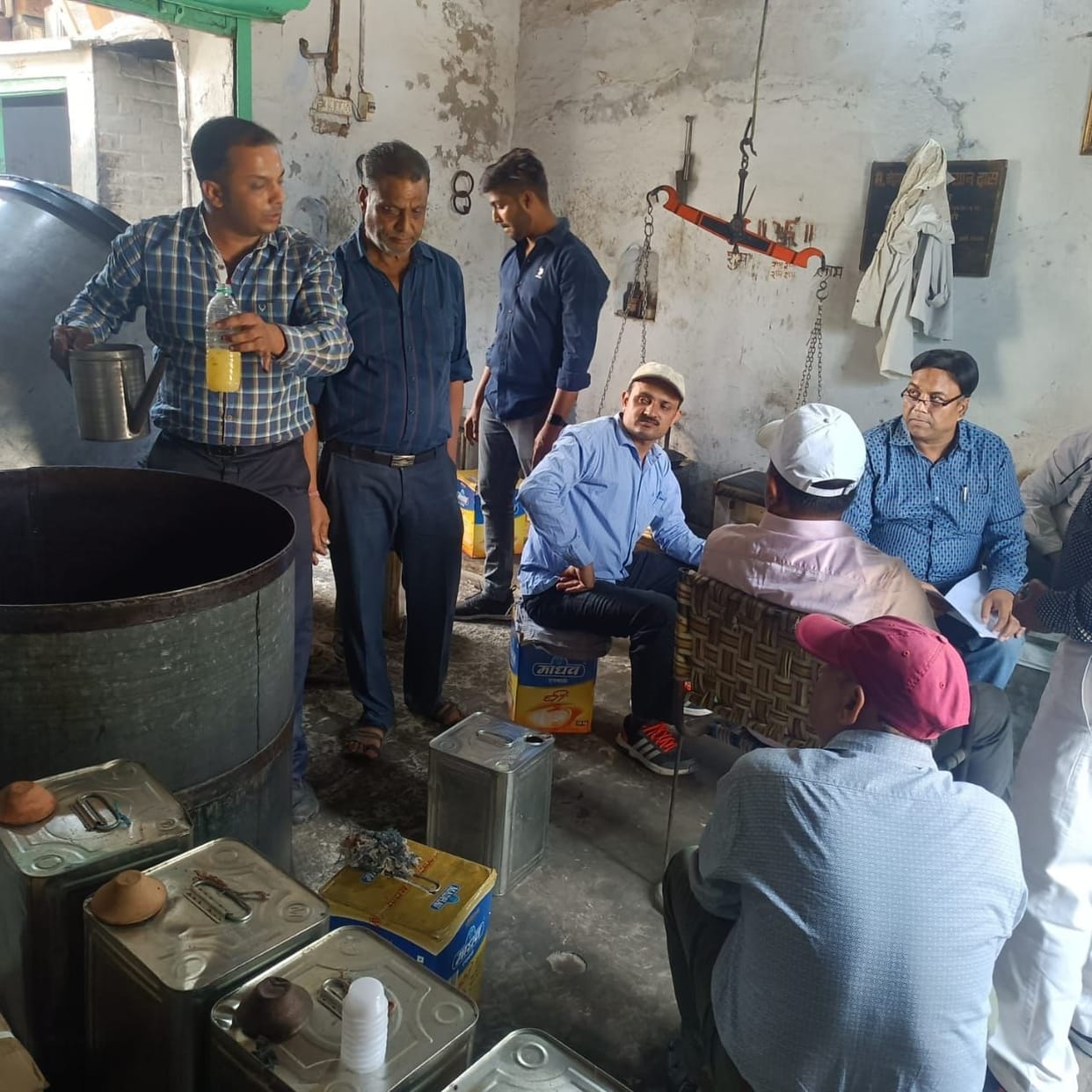 Hathras: Ghee, oil and sweet shops raided, samples taken