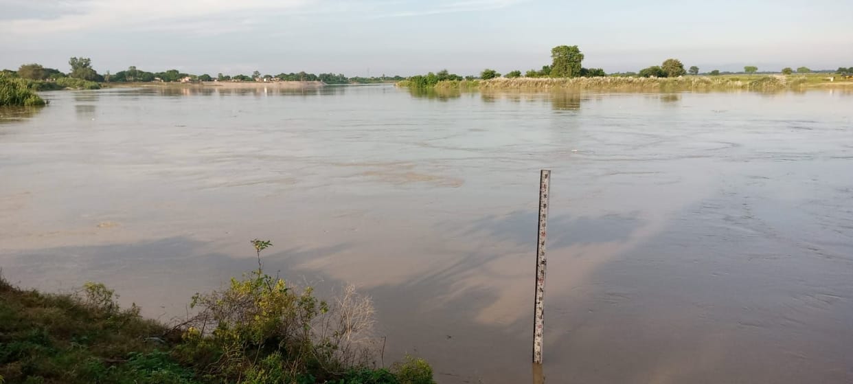 Rapti river water level receded