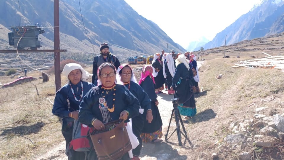 PM Narendra Modi in Badrinath: PM Modi public meeting in india last village mana