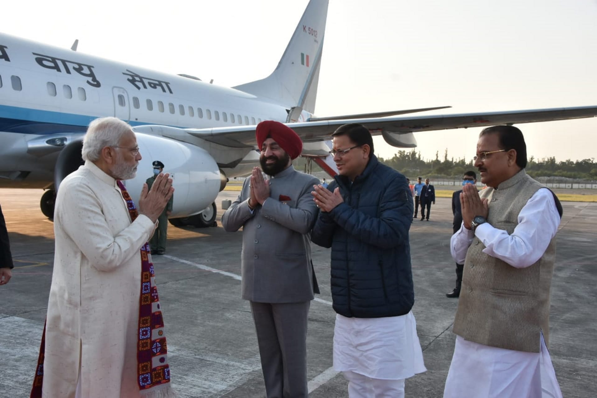 Uttarakhand News: PM Narendra Modi walked fastly in kedarnath in cold weather even aged 72