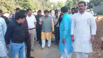 MP Minister Pradhuman Singh Tomar Took A Unique Resolution Will Not Wear Slippers