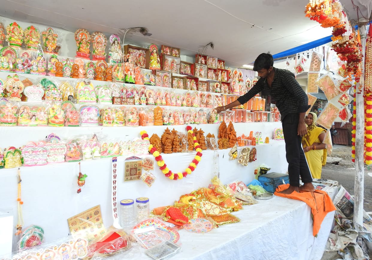 dhanteras : ornamen to utensils shops decorated