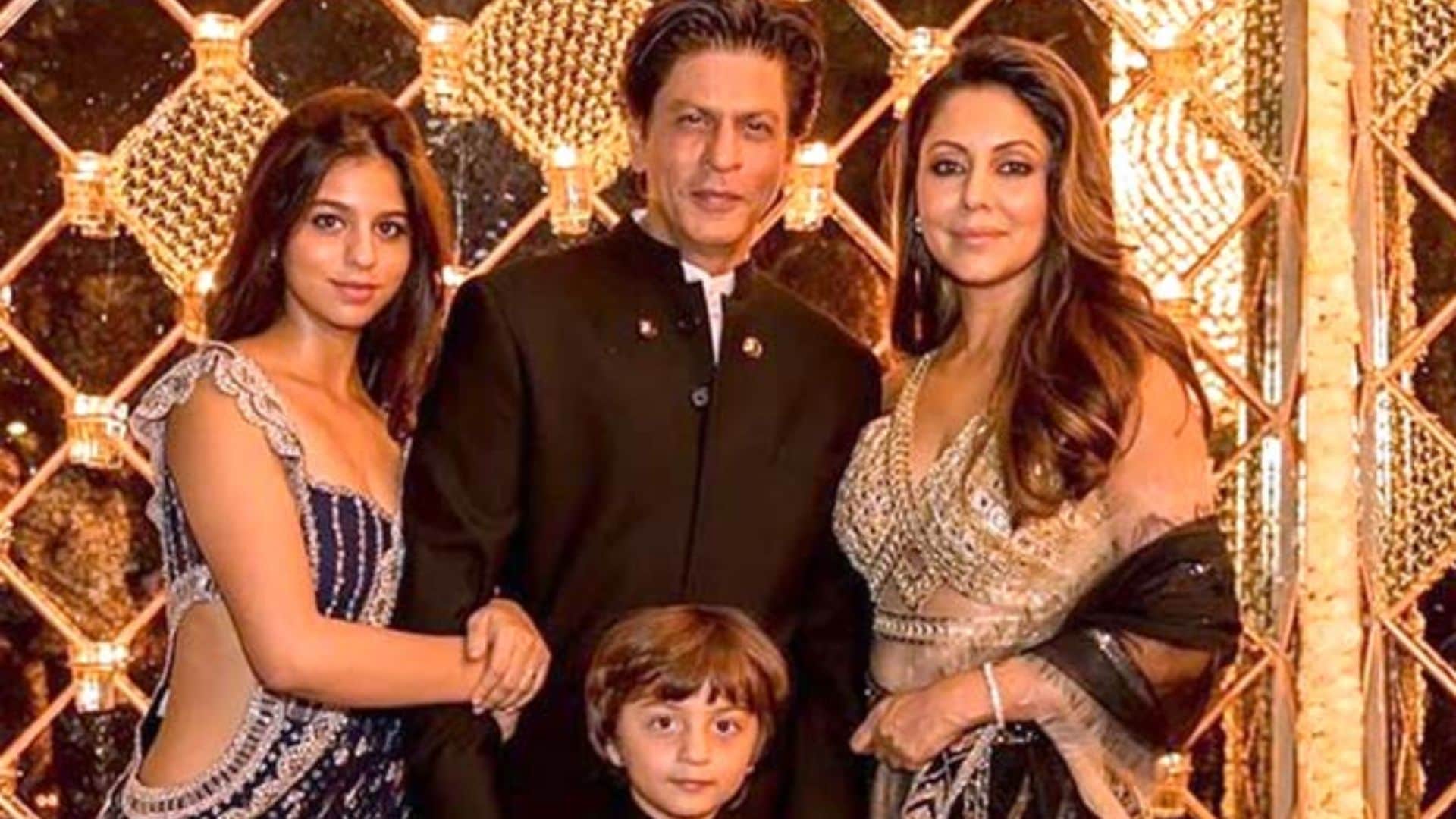 bollywood celebs famous diwali party shahrukh khan amitabh bachchan anil kapoor manish malhotra Ramesh Taurani