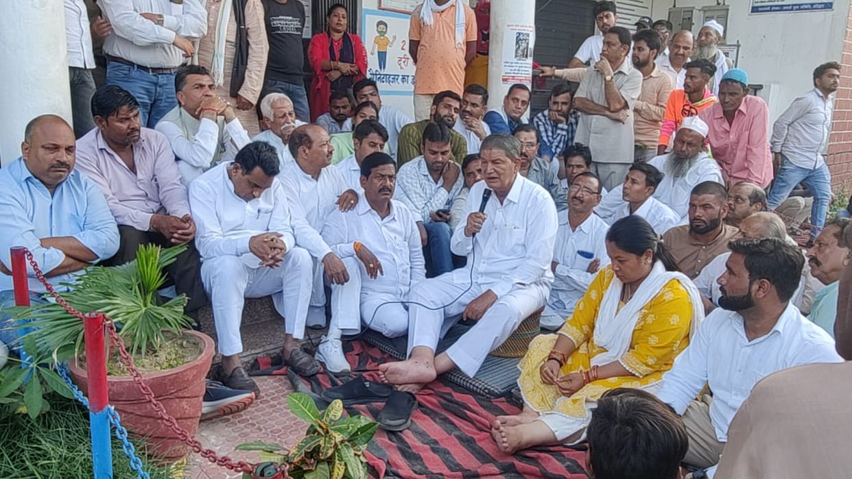 Haridwar: Former Cm Harish Rawat warning to do sacrifice his life in front of Har Ki pauri