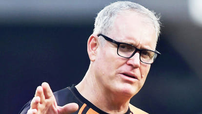 Tom Moody picks 3rd pacer between Shami and Harshal for India vs Pakistan T20 WC Match