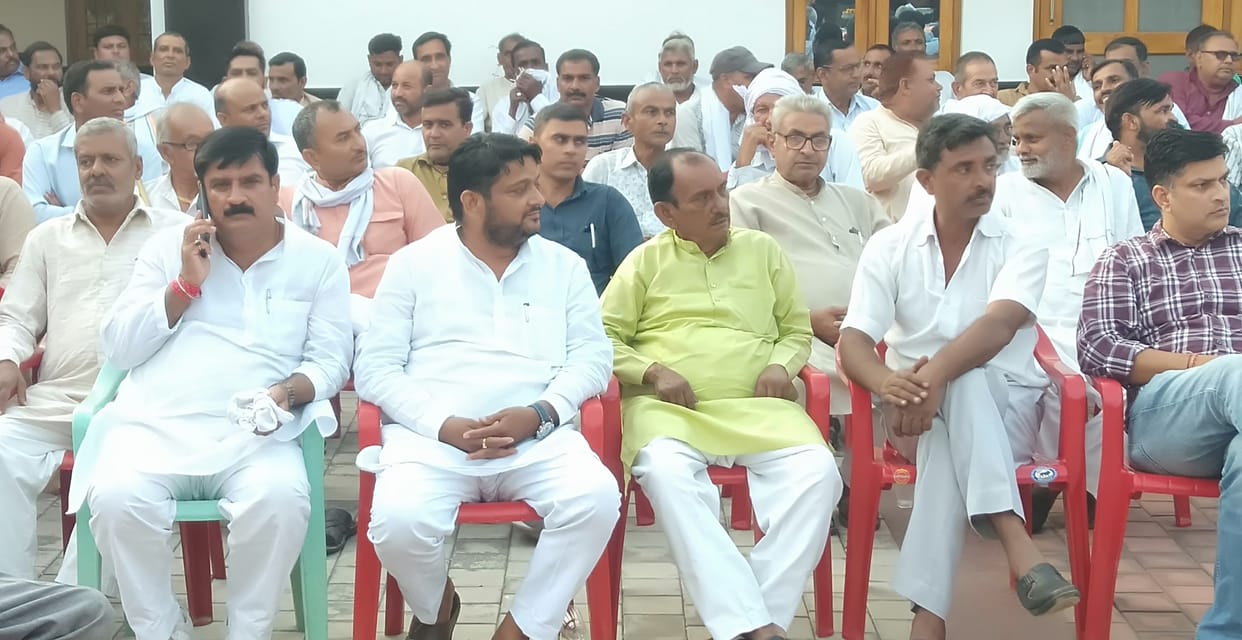 Solve social issues in society: Sanjeev Tyagi