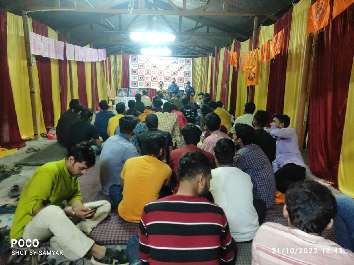 BHU Fee Hike ABVP workers do  Dhanteras Puja at protest site dean office