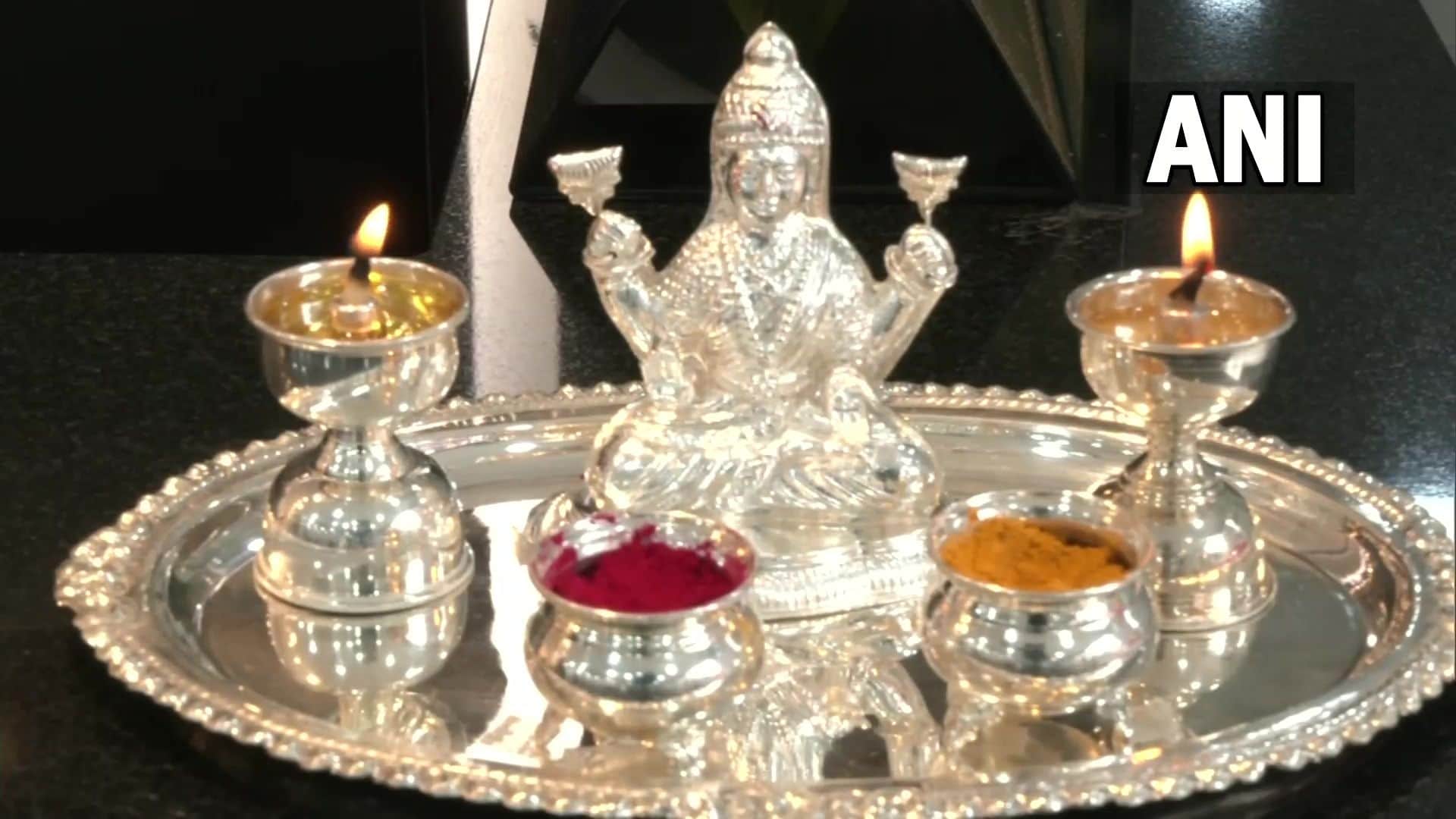 Dhanteras 2022: People shop on Dhanteras  crowds gathered in the markets  see photos