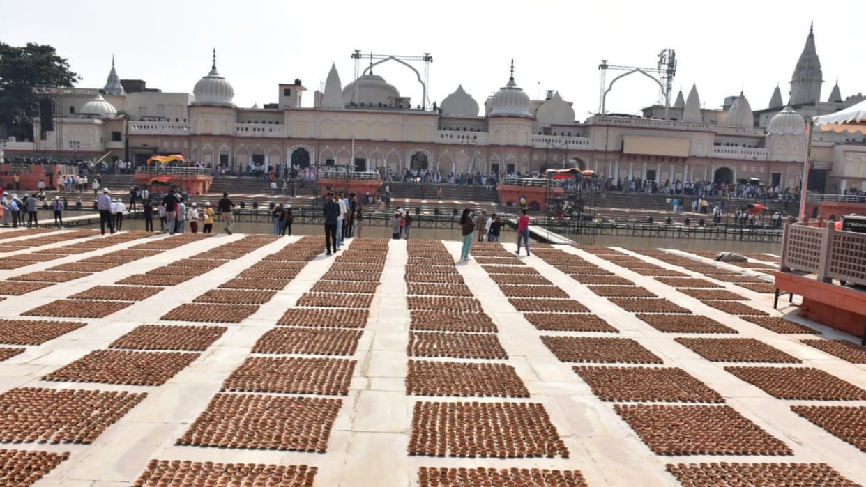 Deepotsav prepration continue in Ayodhya.