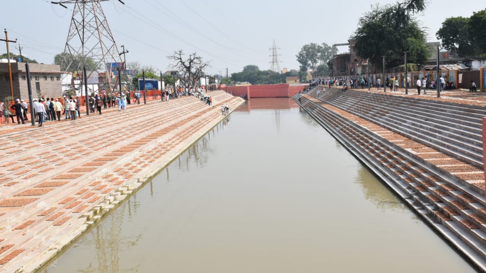 Deepotsav prepration continue in Ayodhya.
