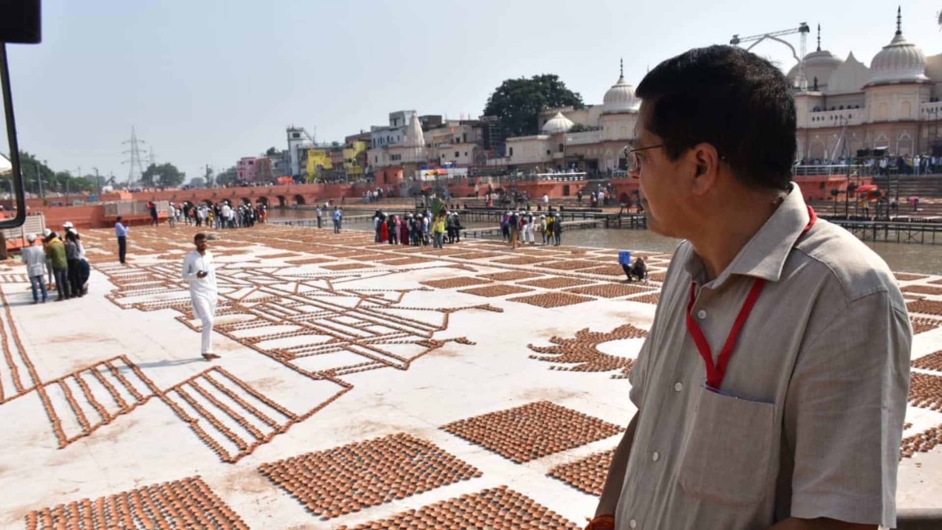 Deepotsav prepration continue in Ayodhya.