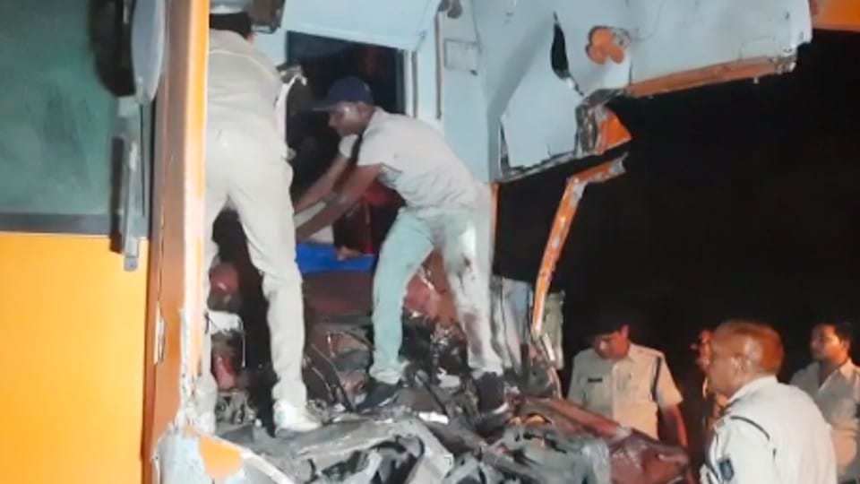 Passengers fell asleep in their sleep, after the accident there was a scream