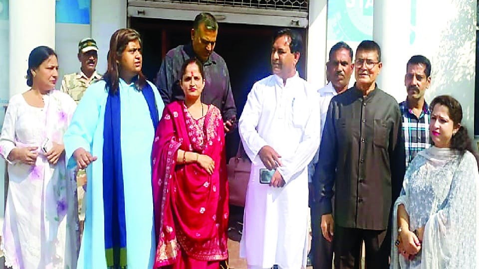 Voting by open ballot paper in Jammu mayor-deputy mayoral election, opposition boycotted