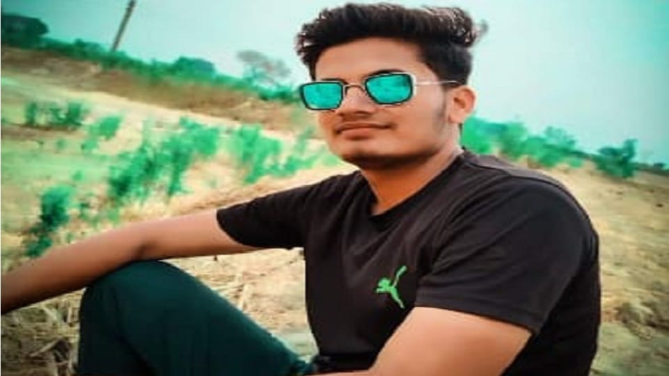 Father shot and killed son in Sadabad of Hathras