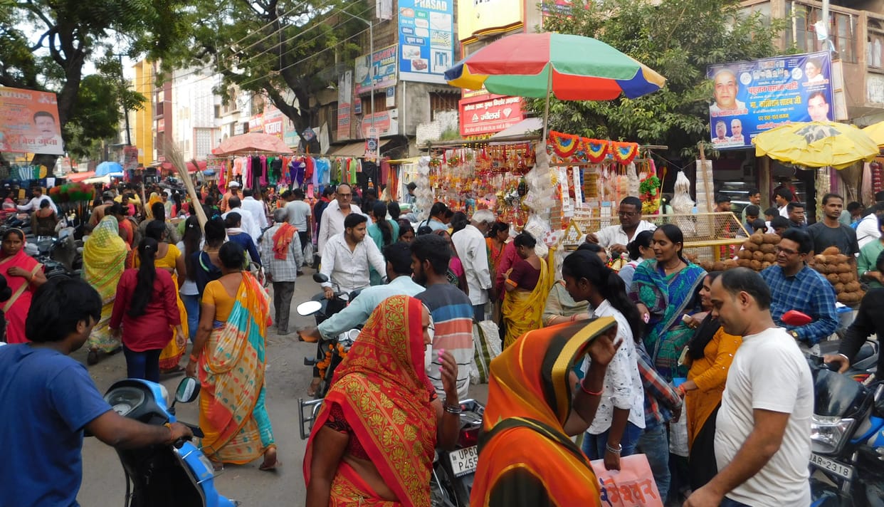 On the first day of Dhanteras, Lakshmi was kind to the market, the market shivered with the rain