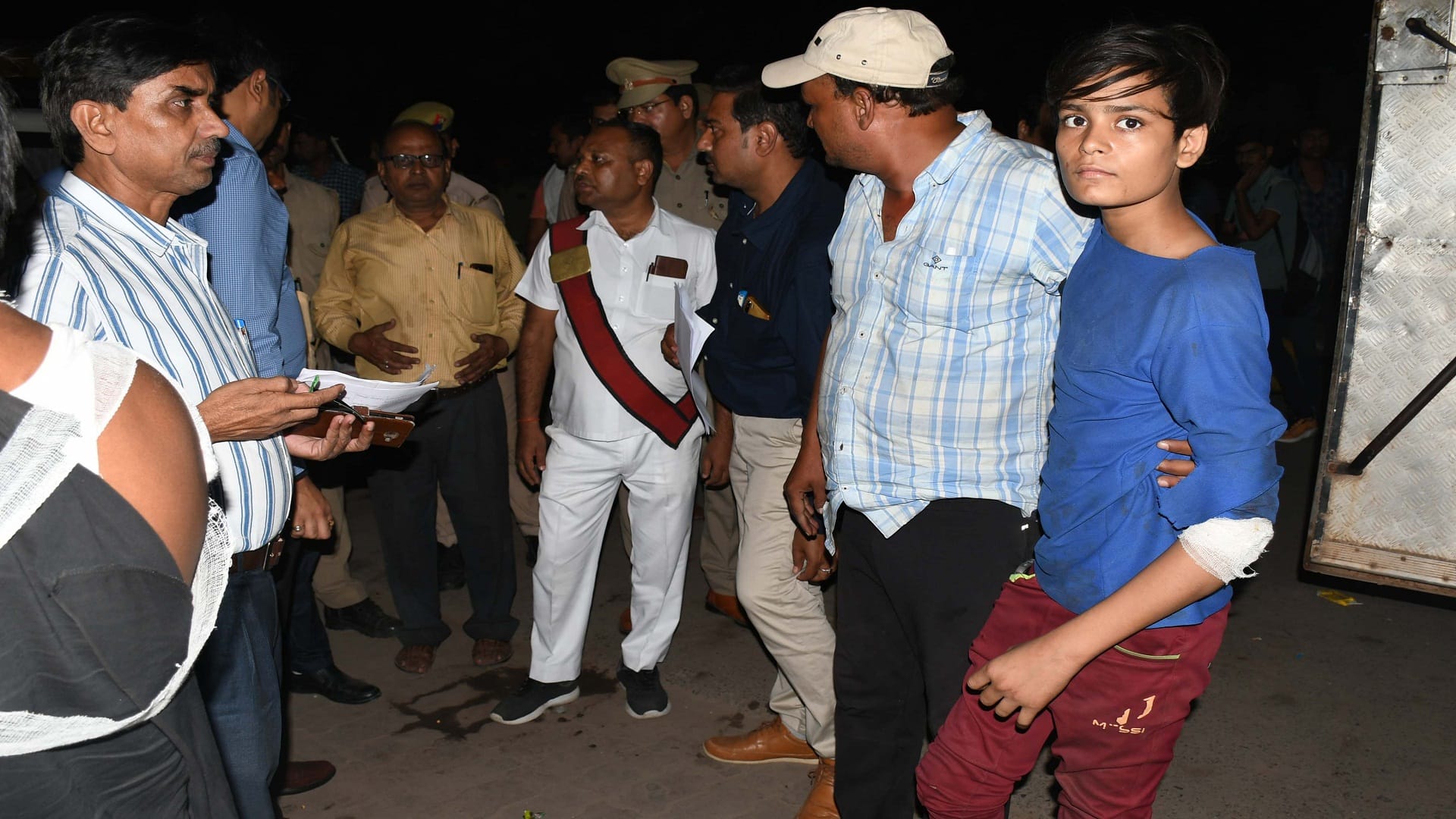 Four dead bodies removed from JCB bus 15 people lost their lives