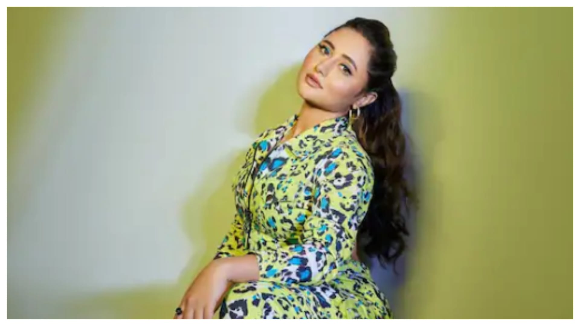 Rashmi Desai Wishes Dhanteras 2022 With stunning photos says start celebrating yourself
