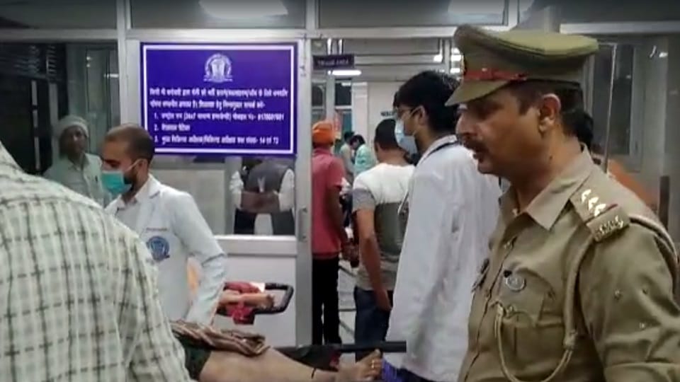 UP News : Fire in the house, death of retired IPS due to suffocation