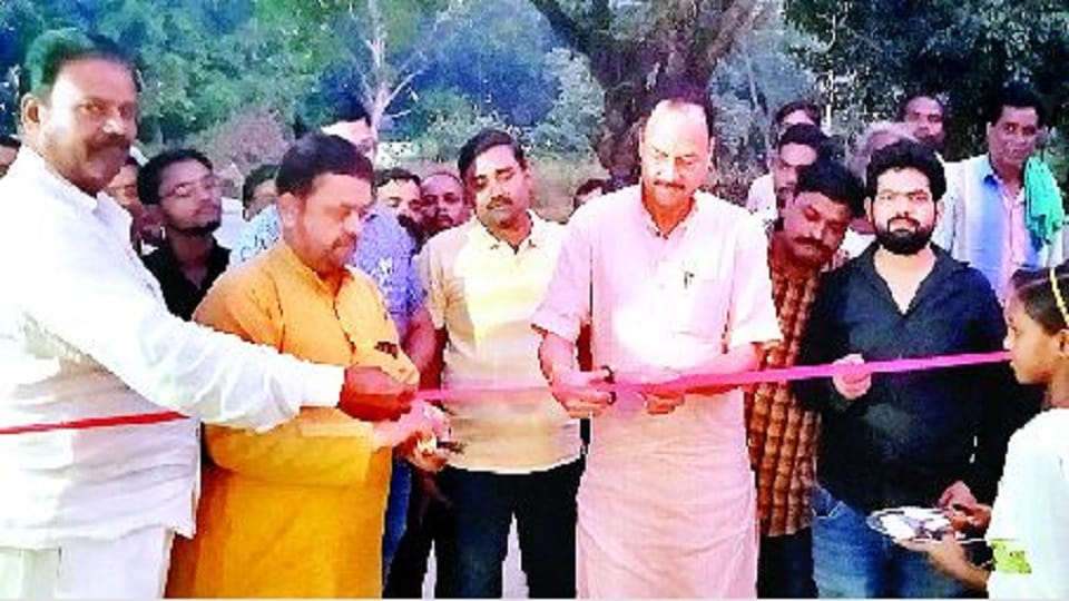 electricity supply started in Tulai village of Etah on Dhanteras after 75 years
