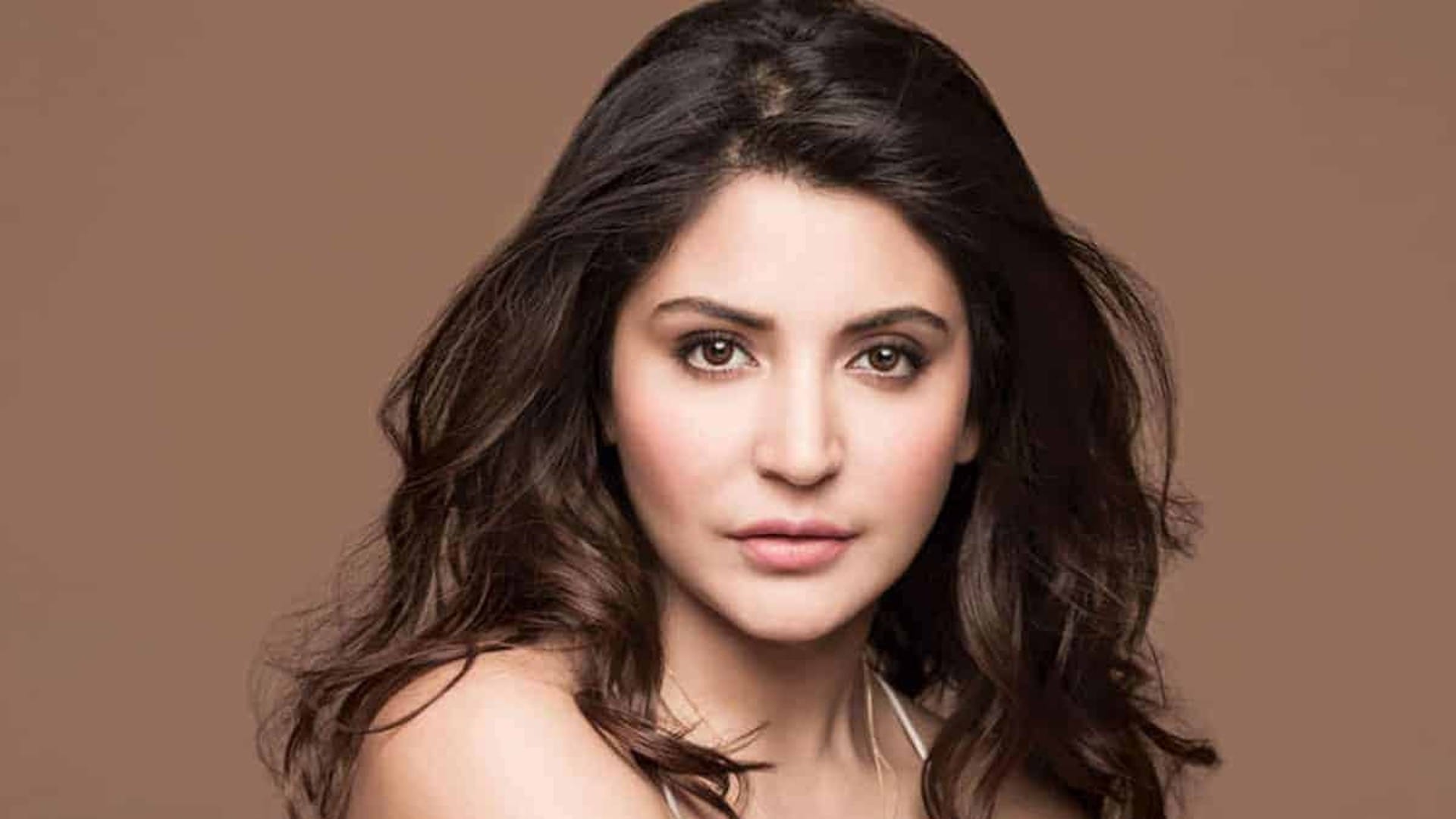 Bollywood Actress run production house Kriti sanon alia bhatt Anushka Sharma Priyanka Chopra Deepika Padukone