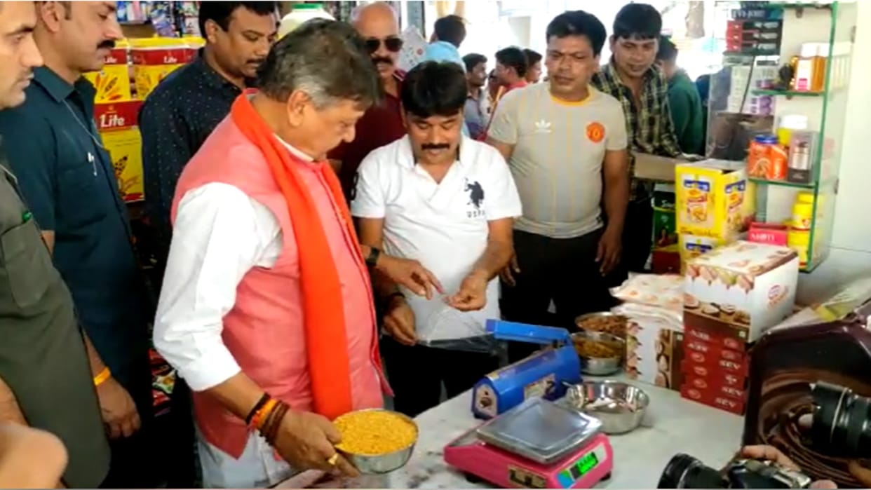 Before politics Kailash Vijayvargiya has tried his hand in the business of firecrackers and cold drink