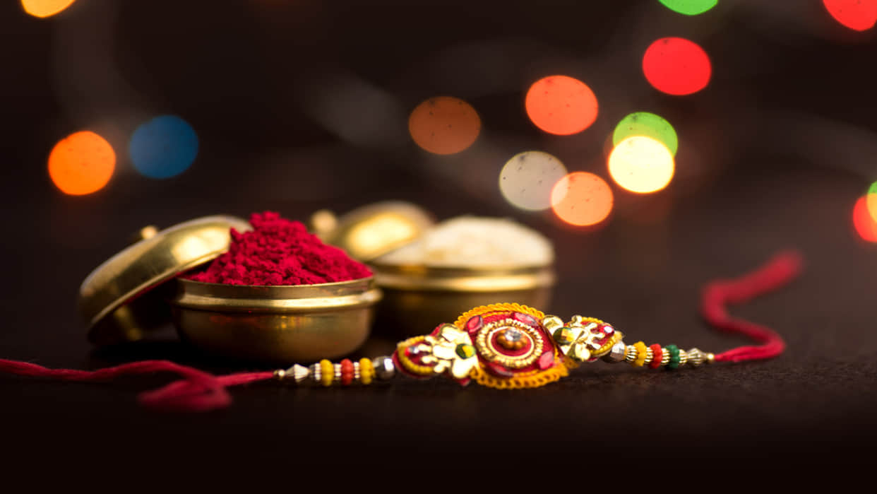 Bhai Dooj 2022 know unique ritual of these state in india awhere sisters curse their brothers to die