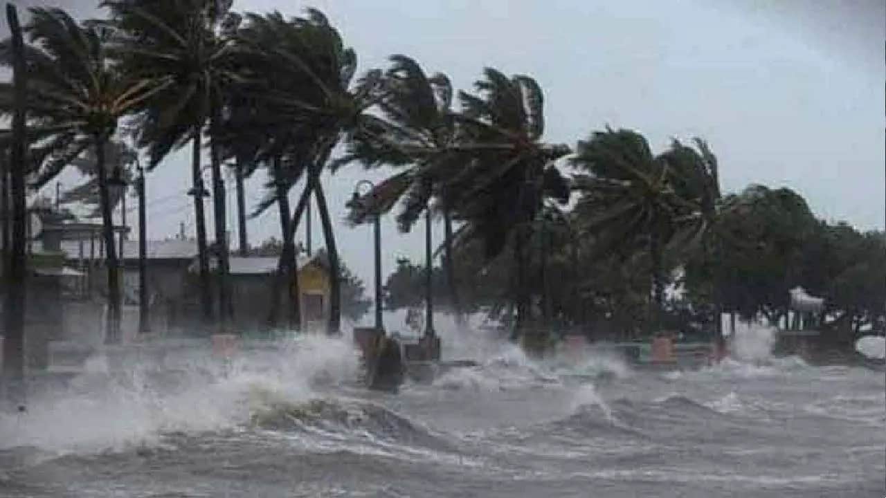 Cyclone Sitrang: How dangerous is cyclonic storm 'Sitrang', know where it will affect?