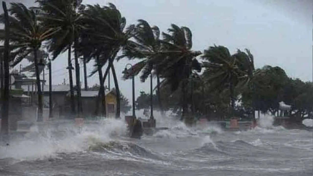 Cyclone Sitrang: How dangerous is cyclonic storm 'Sitrang', know where it will affect?