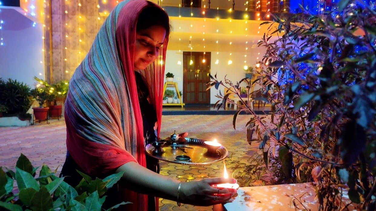 Deepawali today, lamps will be lit in every house