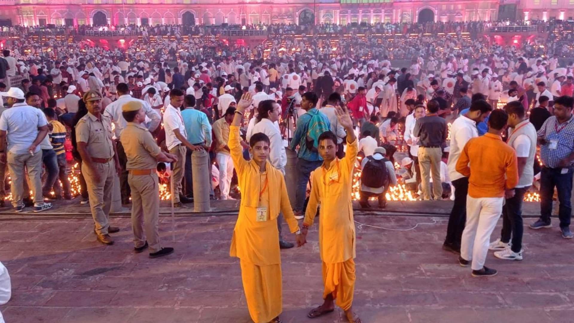 Deepotsav 2022: PM Narendra Modi lits up the diyas in Ayodhya.