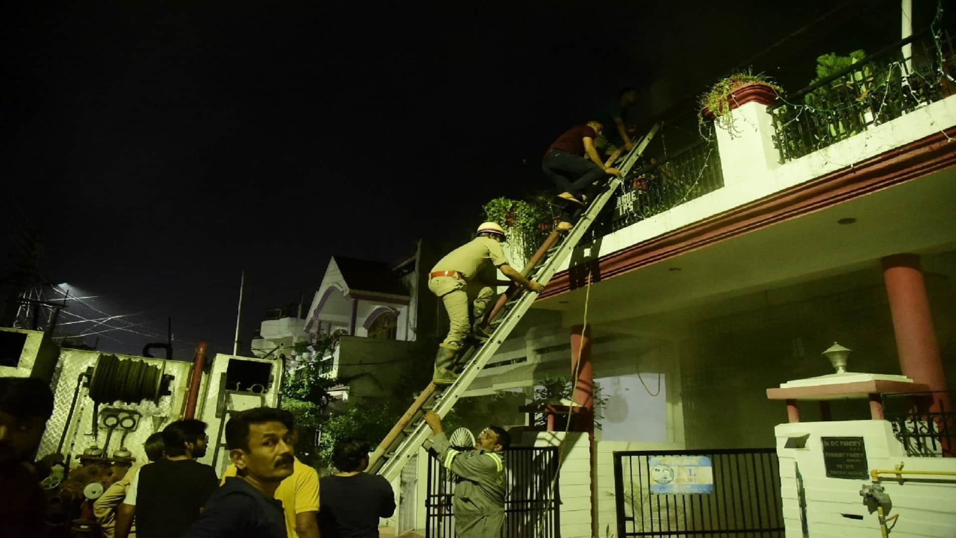 Lucknow Fire News Retired IPS officer had defeated death twice, but lost this time