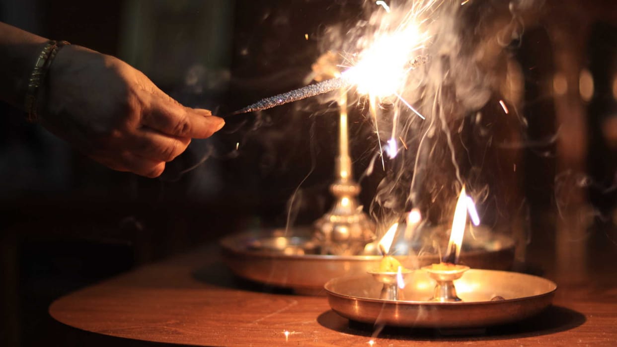Green crackers will be able to use from 8 to 10 pm on Diwali